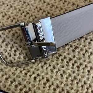 Michael Kors White MK Patterned Belt with Silver Buckle, reversible like new
